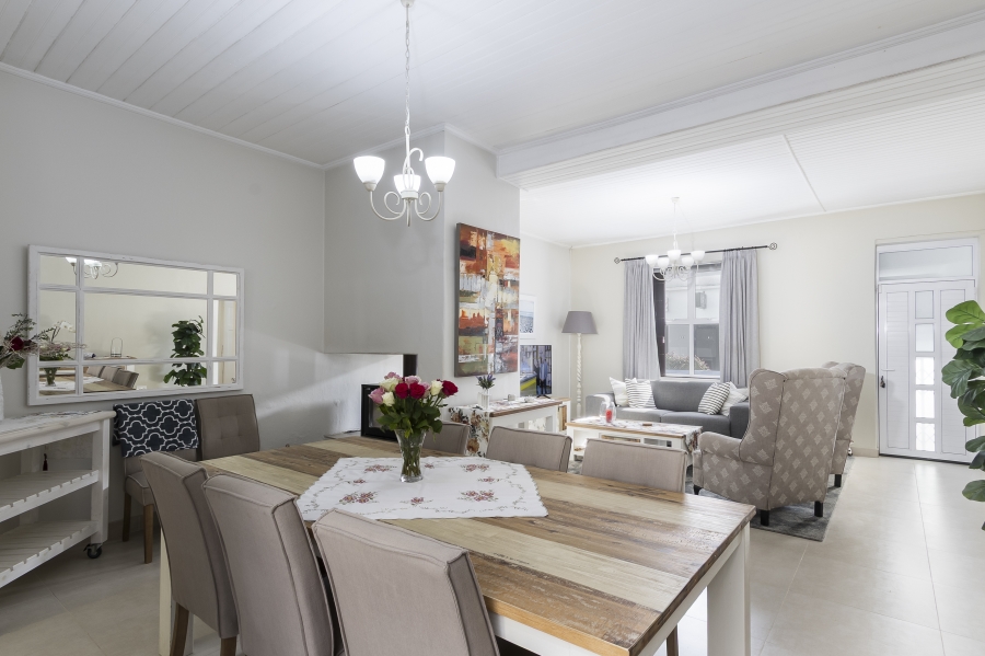 3 Bedroom Property for Sale in Strand Central Western Cape